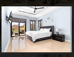 Luxurious Modern home Ocho Rios CC