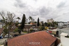 SPTs Studios Convenientes em Blumenau