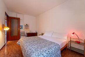 Mulberry Apartment by Wonderful Italy