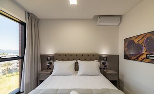 MHFA Studios em Prédio Luxuoso Vista Mar
