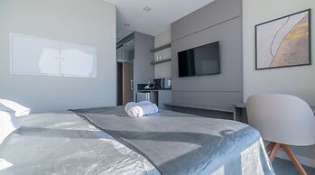 MHFA Studios em Prédio Luxuoso Vista Mar