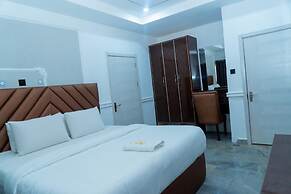 BT Luxury Apartments
