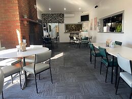 Mount Elephant Hotel Motel