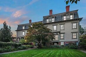 The Underwood-Hale House