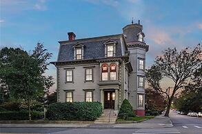 The Underwood-Hale House