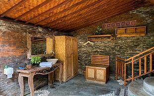 Sirya Farm House