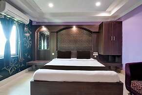 Goroomgo Hotel Park View Delhi