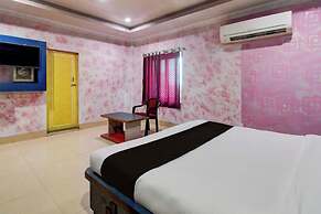 Goroomgo Hotel Park View Delhi