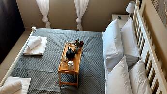 Paramount Gardens Resorts C202