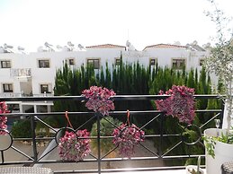 Paramount Gardens Resorts C202