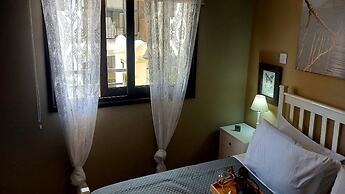 Paramount Gardens Resorts C202