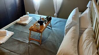 Paramount Gardens Resorts C202