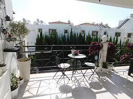 Paramount Gardens Resorts C202