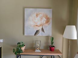 Paramount Gardens Resorts C202