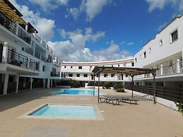 Paramount Gardens Resorts C202