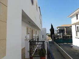 Paramount Gardens Resorts C202