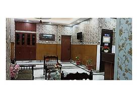 WoodStock Homestay By GRB