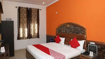 WoodStock Homestay By GRB