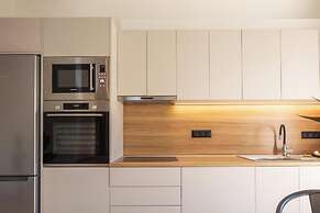 KaYa SeaView Residence