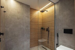 KaYa SeaView Residence