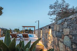 KaYa SeaView Residence