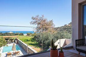 KaYa SeaView Residence