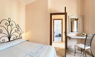 Residence with private beach in Bosa Marina