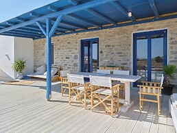 Blue and Green in Luxury