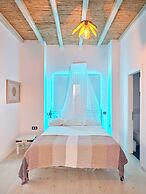 Blue and Green in Luxury