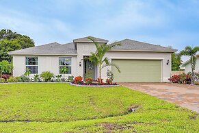 Stylish Port St Lucie Home w/ Hot Tub + Game Room!