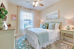 Stylish Port St Lucie Home w/ Hot Tub + Game Room!