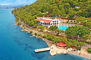 Club Bellamare Beach