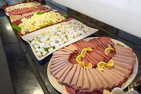 Club Bellamare Beach