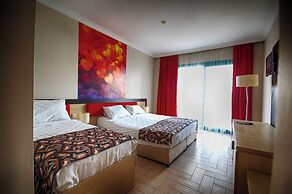 Club Bellamare Beach