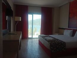 Club Bellamare Beach