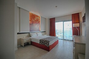 Club Bellamare Beach