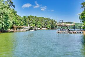 Waterfront Gainesville Home w/ Private Boat Dock!