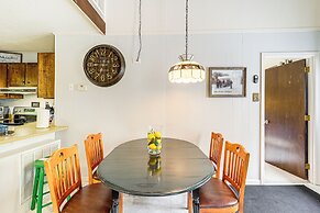 Family Home ~ 2 Mi to Beech Mountain Ski Resort!