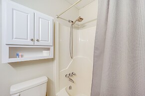 Family Home ~ 2 Mi to Beech Mountain Ski Resort!