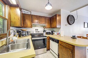 Family Home ~ 2 Mi to Beech Mountain Ski Resort!