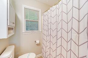 Family Home ~ 2 Mi to Beech Mountain Ski Resort!