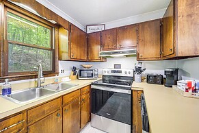 Family Home ~ 2 Mi to Beech Mountain Ski Resort!