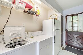 Family Home ~ 2 Mi to Beech Mountain Ski Resort!