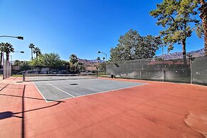 Pool Access & Mtn Views: Palm Springs Retreat!