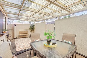 Pool Access & Mtn Views: Palm Springs Retreat!