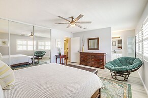 Pool Access & Mtn Views: Palm Springs Retreat!