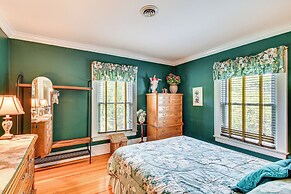 Geneva Vacation Rental w/ Vineyard & Lake Views!