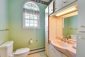 Geneva Vacation Rental w/ Vineyard & Lake Views!