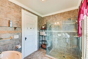 Geneva Vacation Rental w/ Vineyard & Lake Views!