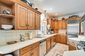 Geneva Vacation Rental w/ Vineyard & Lake Views!